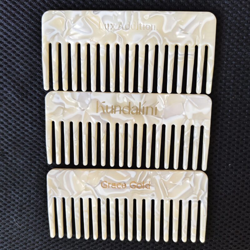 Comb