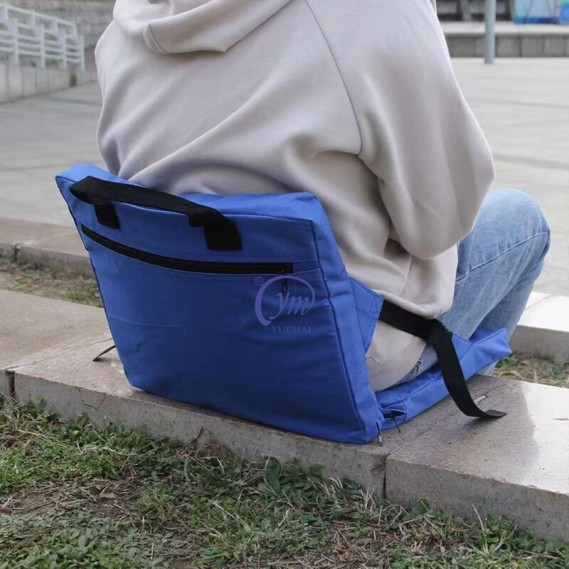 Fold-flat outdoor seat cushions