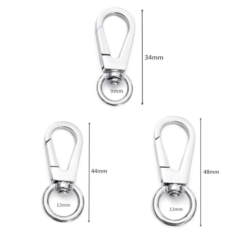 Portable luggage hooks