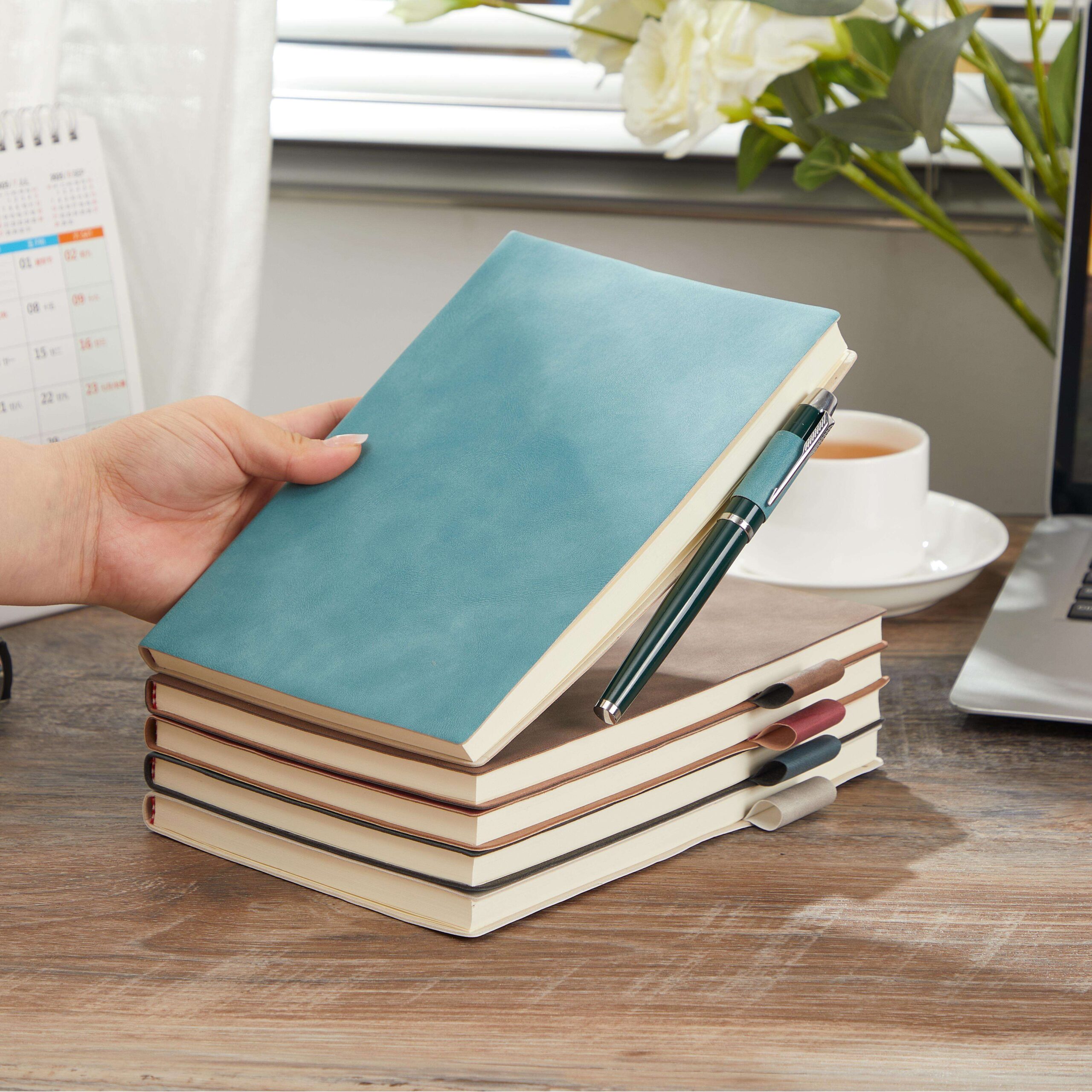 Minimalist notebooks