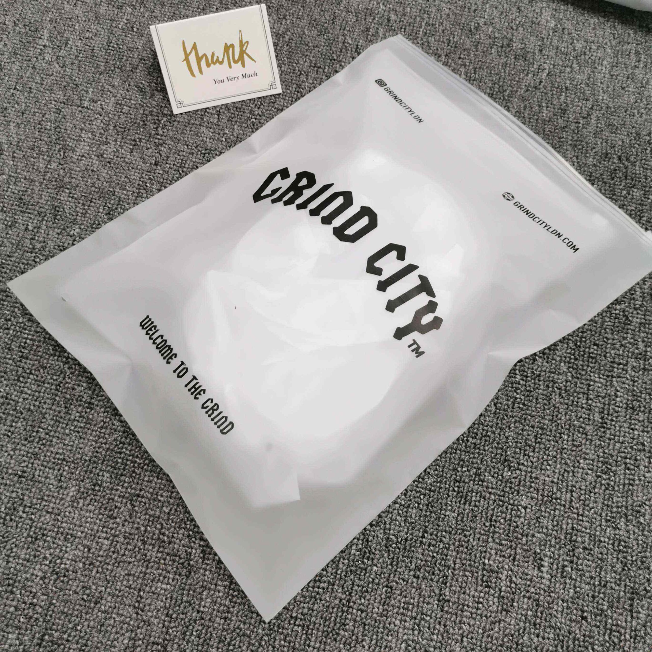 Garment folders
