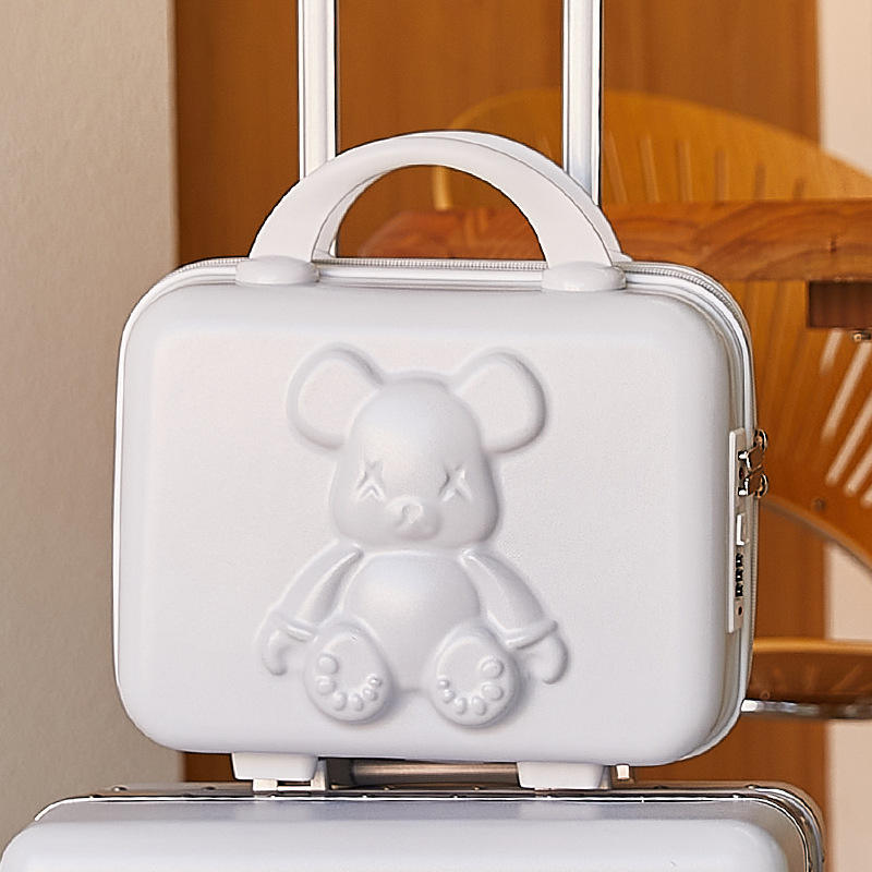 Travel toiletry pouches - Image 2