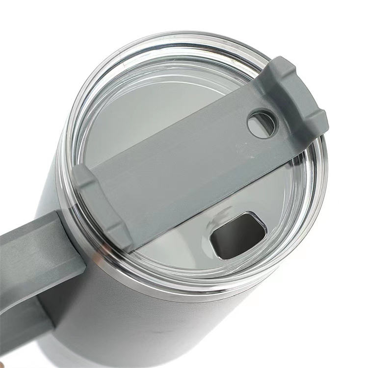 Travel mugs - Image 2